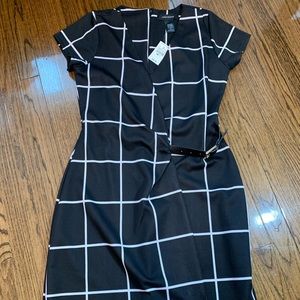 Ashley Stewart Women Short Sleeve Black White Square Wrap Belt Dress Size 12 NWT